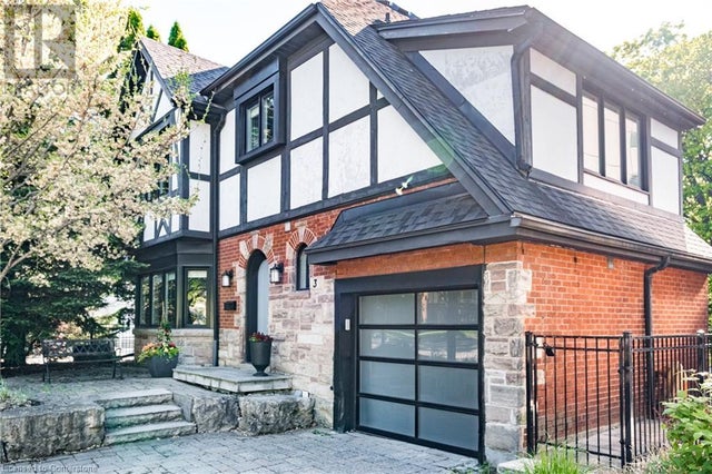 3 OAKWOOD Place - Hamilton House for Sale, 6 Bedrooms (40733117)