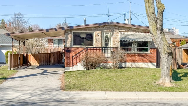 37 Bobolink Road - Hamilton Single Family, 3 Bedrooms (40713284)