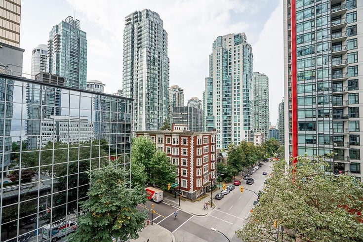 706 1189 MELVILLE STREET - Coal Harbour Apartment/Condo for sale, 1 Bedroom (R2725078)
