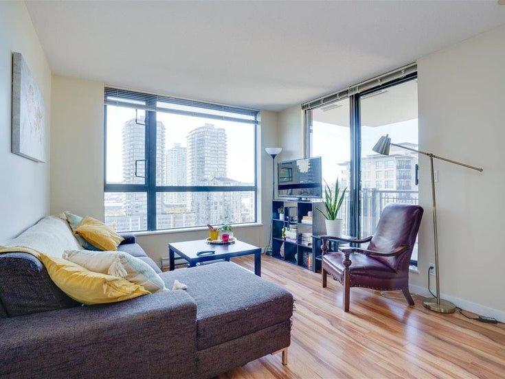 504 - 814 Royal Avenue - Downtown NW Apartment/Condo for Sale, 2 Bedrooms (R2996229)