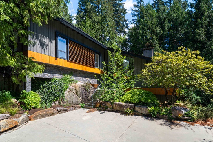 3985 Bayridge Avenue - Bayridge Single Family Residence for Sale, 4 Bedrooms (R3024392)