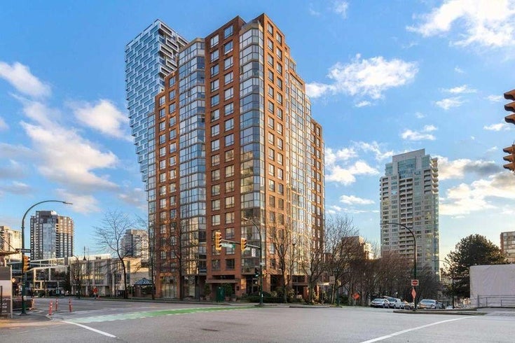 307 888 PACIFIC STREET - Yaletown Apartment/Condo for sale, 1 Bedroom (R2811061)