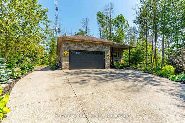 170 Lakeshore Road - Georgian Bluffs Detached for Sale, 2 Bedrooms (X12241272)