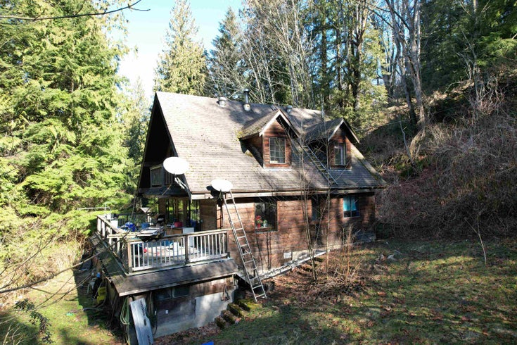 6075 RYDER LAKE ROAD - Ryder Lake House with Acreage for sale, 3 Bedrooms (R2761856)