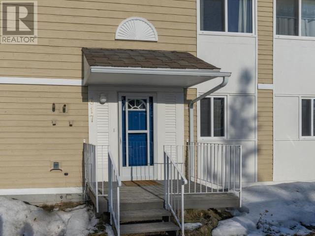 617-5310 44 STREET - Yellowknife Row / Townhouse for Sale, 3 Bedrooms (6210)