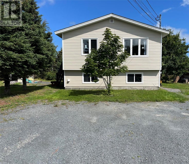 47A Country Road - Bay Roberts Two Apartment House for sale, 4 Bedrooms (1269063)