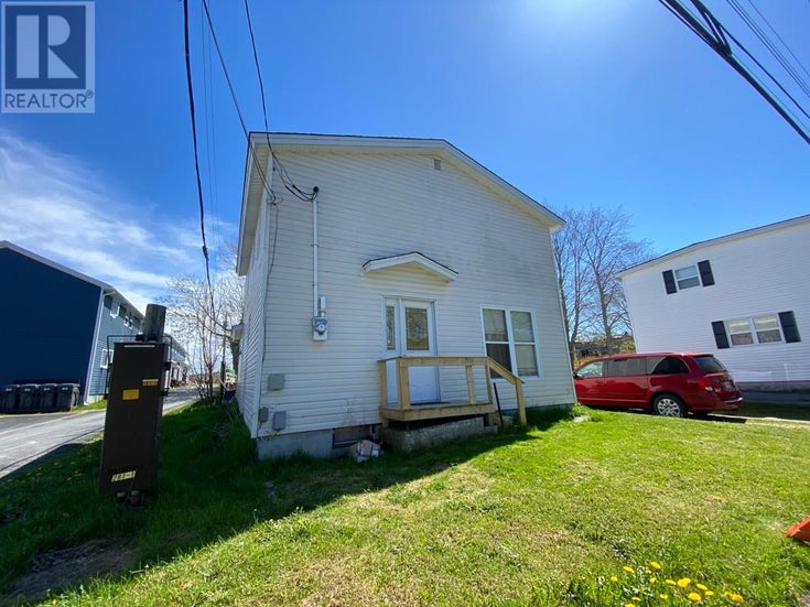 51 Water Street - Carbonear House for sale, 3 Bedrooms (1272935)