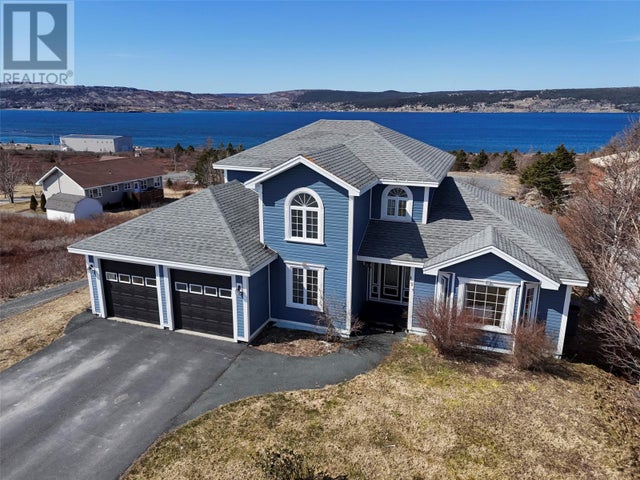 171 Central Street - Bay Roberts House for Sale, 4 Bedrooms (1283718)
