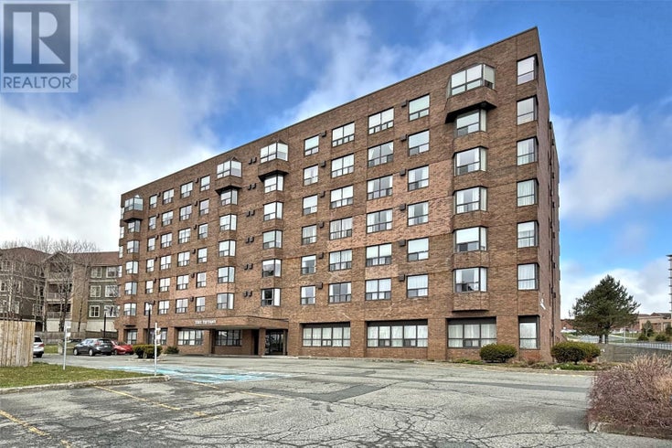 7 Tiffany Lane Unit#105 - St Johns for Sale, 2 Bedrooms (1284317)