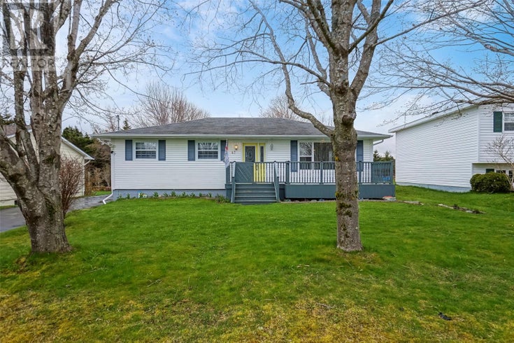 47-49 Bishops Road - Bay Roberts House for Sale, 3 Bedrooms (1285020)
