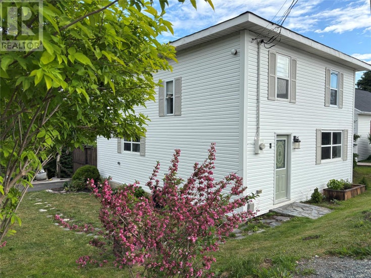 11 George Mercer Road - Bay Roberts House for Sale, 3 Bedrooms (1286981)