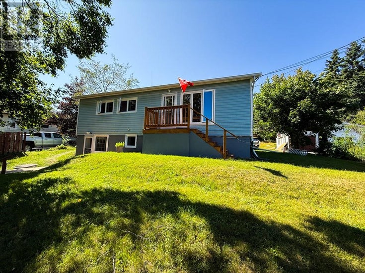 8-10 Kellys Road - Harbour Grace Two Apartment House for Sale, 5 Bedrooms (1287145)