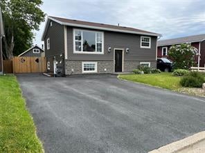 18 Burgess Avenue - Mount Pearl Single Family for sale(1246734)