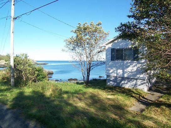 39 The Green Road - Upper Island Cove Single Family(1221407)