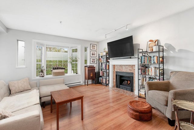 301 - 1610 E 5th Avenue - Grandview Woodland Apartment/Condo for Sale, 2 Bedrooms (R2995532)