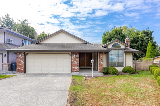 10467 Glenbrook Grove - Fraser Heights Single Family Residence for Sale, 3 Bedrooms (R3046393)