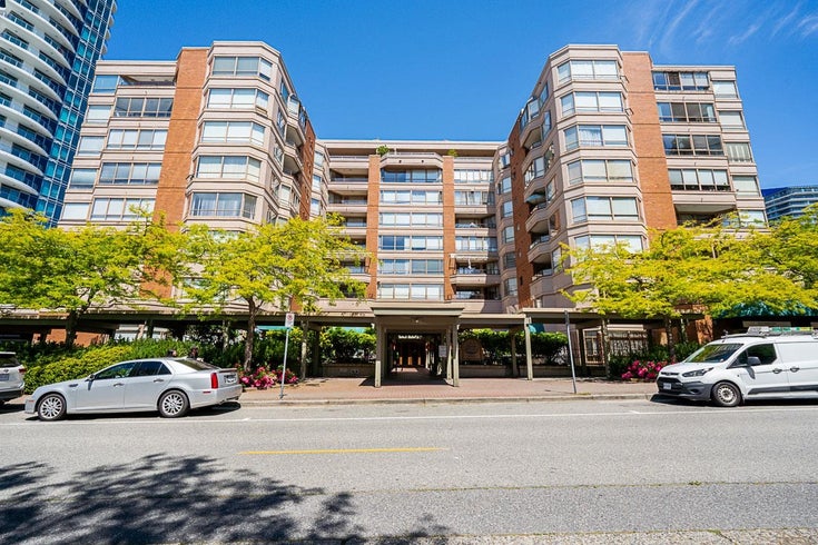900 15111 RUSSELL AVENUE - White Rock Apartment/Condo for sale, 1 Bedroom (R2904040)