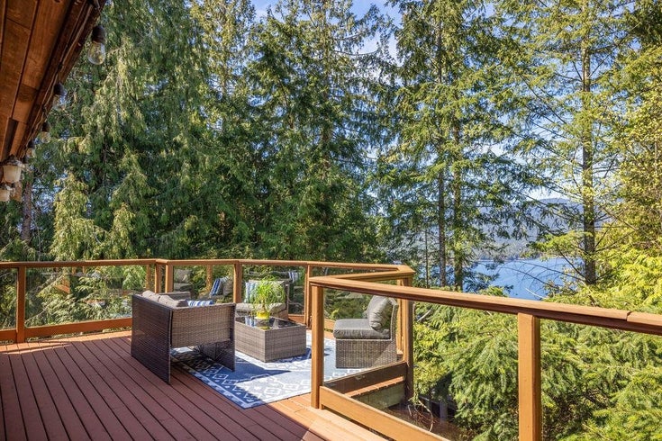 5864 Skookumchuk Road - Sechelt District Single Family Residence for Sale, 3 Bedrooms (R2993951)