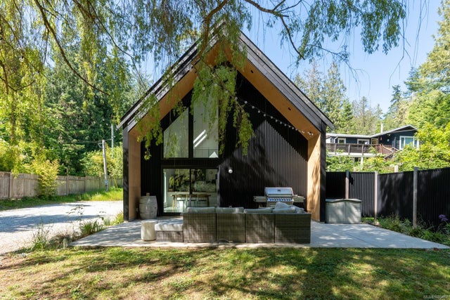 146 Menhinick Dr - GI Salt Spring Single Family Residence for Sale, 2 Bedrooms (1000482)