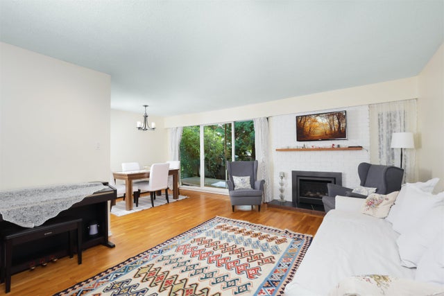 411 555 W 28TH STREET - Upper Lonsdale Apartment/Condo for sale, 2 Bedrooms (R2937616)