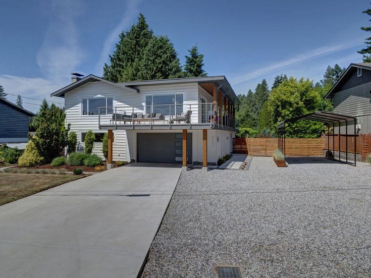 6462 Samron Road - Sechelt District Single Family Residence for Sale, 4 Bedrooms (R3018431)