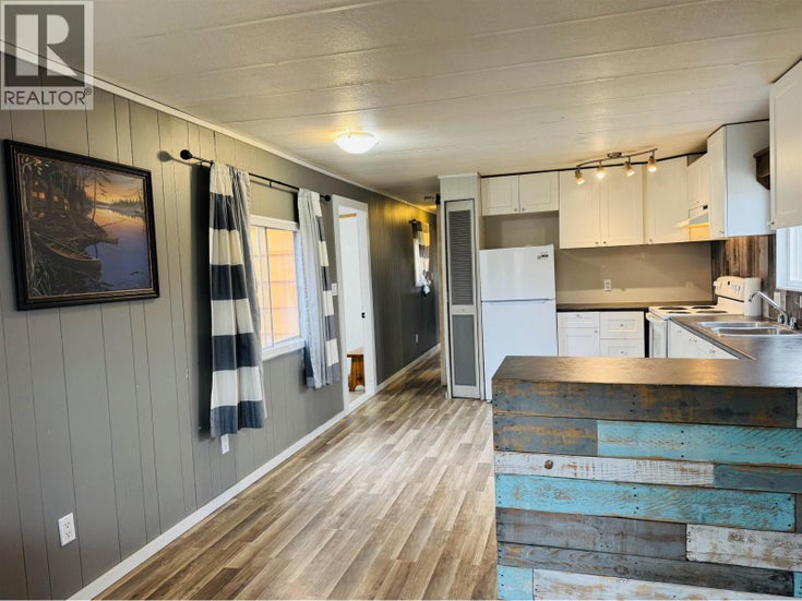 20 1406 N BROADWAY AVENUE - Williams Lake Manufactured Home/Mobile for Sale, 2 Bedrooms (R3061822)
