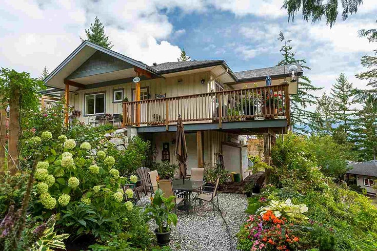 937a Rivendell Drive - Bowen Island House/Single Family for sale, 2 Bedrooms (R2407314)