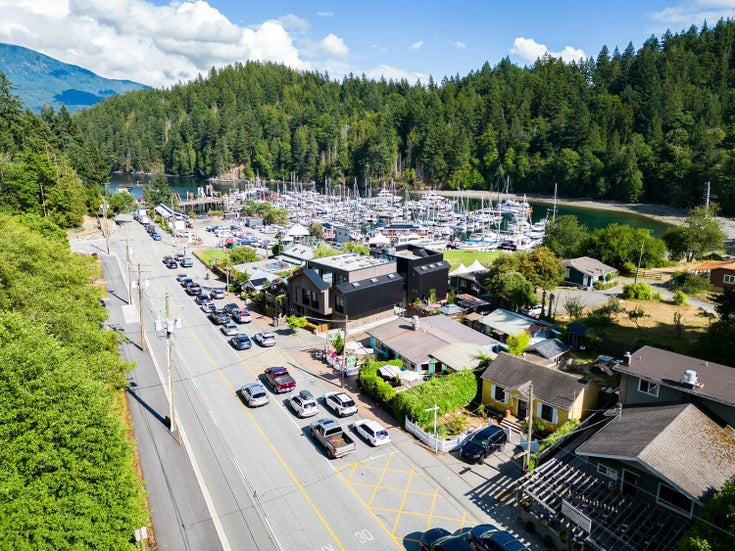 443B Bowen Island Trunk Road - Bowen Island Other for Sale(R2989463)