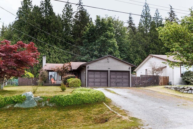 208 GRANDVIEW HEIGHTS ROAD - Gibsons & Area House/Single Family for sale, 3 Bedrooms (R2947039)