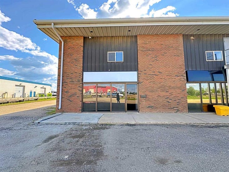 A, 225 Macdonald Crescent  - Mackenzie Park Industrial for sale(A2095110)