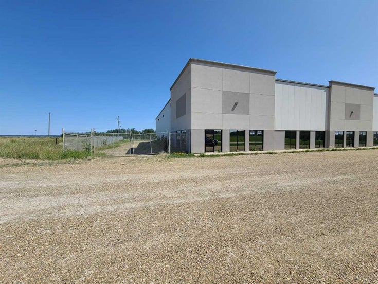 Bay 1 & 2   - Industrial Area Industrial for sale(A2102472)