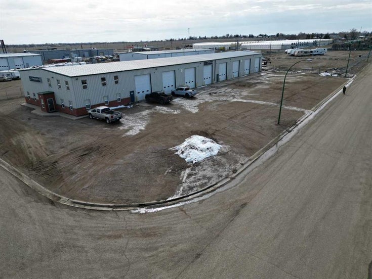 119 Pembina Drive NE - Redcliff Industrial Industrial for sale(A2120042)