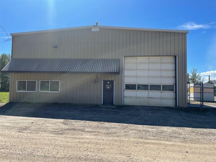 109 KING Street  - HHardisty Industrial for sale(A2138202)