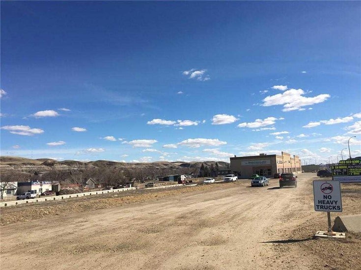 200 South Railway Avenue E - Downtown Drumheller Commercial Land for sale(A2145569)