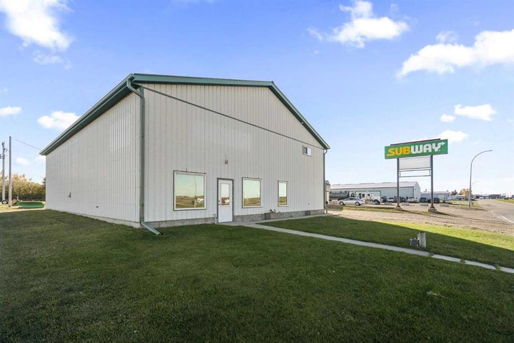 4205 51 A Street  - Killam Industrial for sale(A2172705)