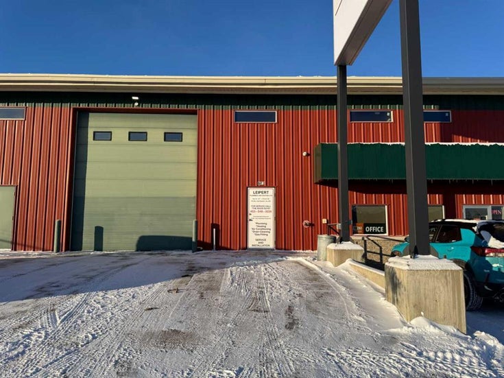 2, 127 4 Street NE - Redcliff Industrial Industrial for Lease(A2185859)
