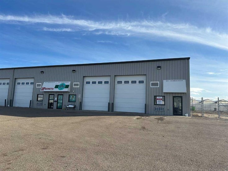 1, 1302 Dirkson Drive NE - Redcliff Industrial Industrial for Lease(A2188603)