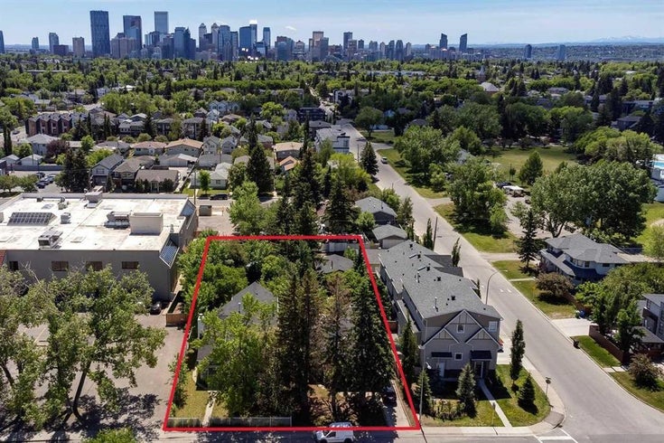 531, 533, 535 24 Avenue NW - Mount Pleasant Multi Family for Sale(A2188877)