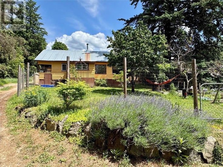5128 Duck Creek Road - Wynndel House for Sale, 2 Bedrooms (10342374)