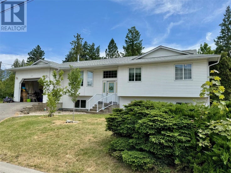 1213 Regina Street - Creston House for Sale, 3 Bedrooms (10353019)