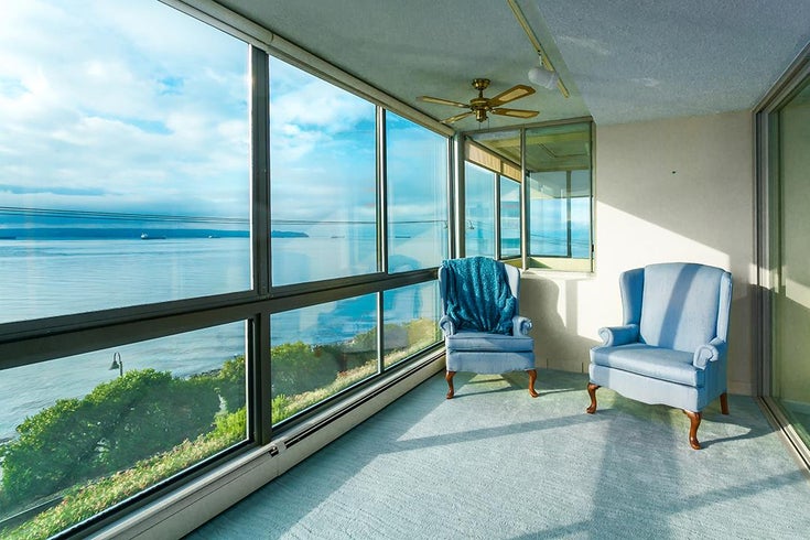 201 2108 Argyle Avenue - Dundarave Apartment/Condo for sale, 2 Bedrooms (R2012640)