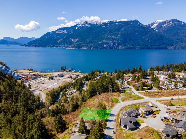 940 COPPER DRIVE - Britannia Beach for sale(R2761080)