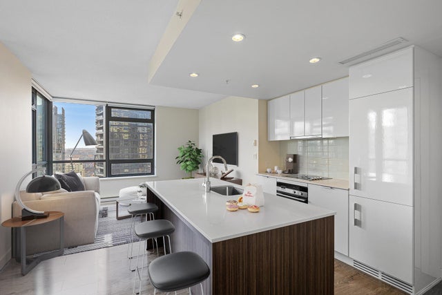 1707 1308 HORNBY STREET - Downtown VW Apartment/Condo for sale, 2 Bedrooms (R2741510)