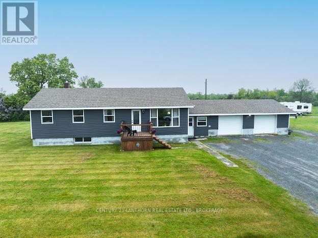 5054 COLEBROOK ROAD - South Frontenac (frontenac South) House for Sale, 5 Bedrooms (X12184811)