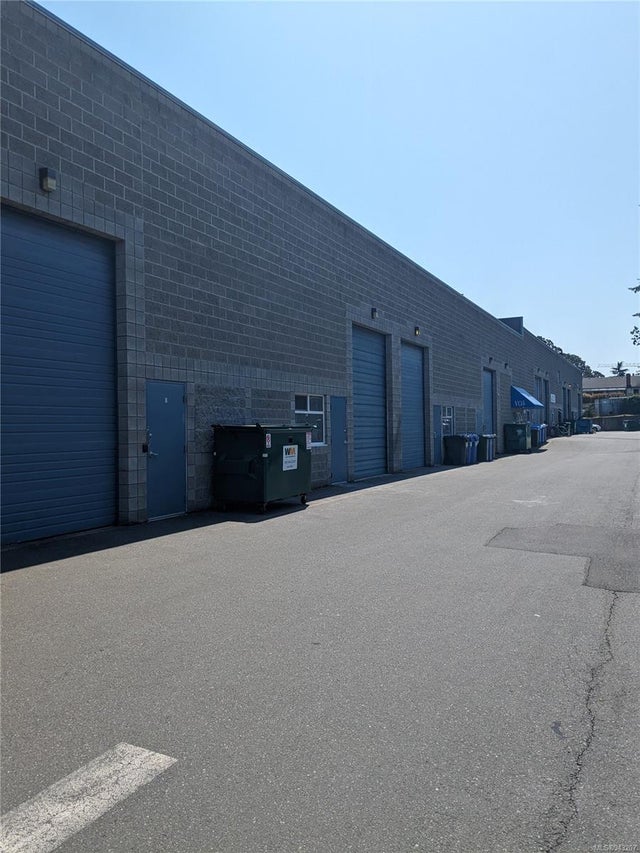 9 744 Fairview Rd - Es Esquimalt Industrial for sale(943207)