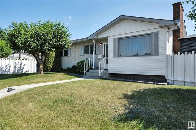 14203 61 Street NW York, Edmonton - York Detached Single Family(E4397237)