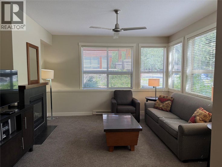 2049 Summit Drive Unit# 115D - Panorama Row / Townhouse for Sale, 2 Bedrooms (10359707)