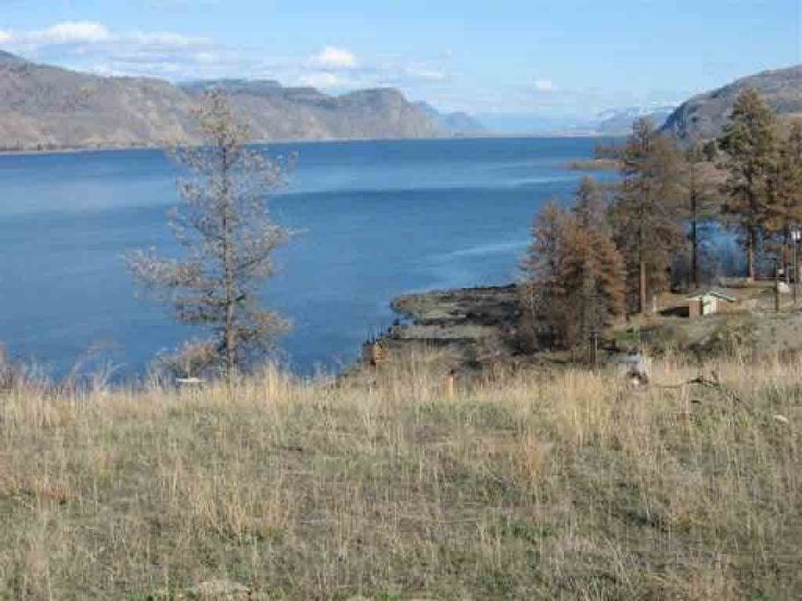 19 Lake Star At Tobiano - Out of Town 1/2 Duplex for sale, 3 Bedrooms (V662249)