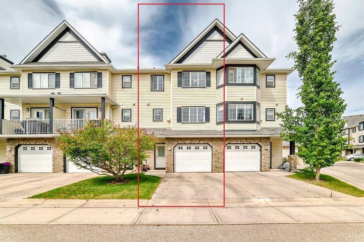 11 Cougar Ridge Mews SW - Cougar Ridge Row/Townhouse, 3 Bedrooms (A2227600)