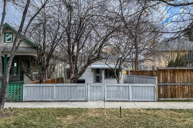 908 5 Street NW - Sunnyside Detached for Sale, 2 Bedrooms (A2212832)